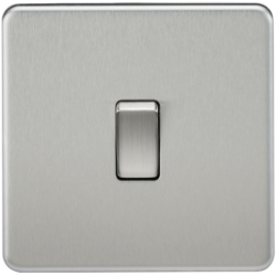 KNIGHTSBRIDGE SF1200BC SCREWLESS FLATPLATE 1 GANG INTERMEDIATE SWITCH