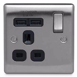 BG NEXUS NBS21U2B 1 GANG 13AMP SWITCHED SOCKET WITH USB BRUSHED STEEL BLACK INSERT