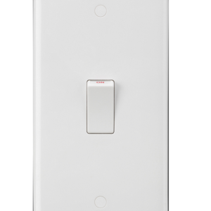 KNIGHTSBRIDGE CURVED CU8332W 45AMP DOUBLE POLE SWITCH