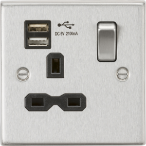 KNIGHTSBRIDGE CS91BC 13A 1 GANG SWITCHED SOCKET C/W DUAL USB ADAPTOR
