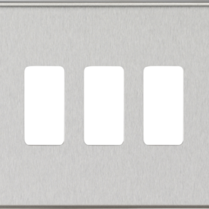 KNIGHTSBRIDGE GDCS3BC 3 GANG GRID FACEPLATE