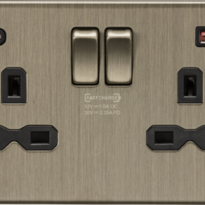 KNIGHTSBRIDGE SFR9945AB SCREWLESS 2 GANG SWITCHED SOCKET C/W A + C FASTCHARGE USB
