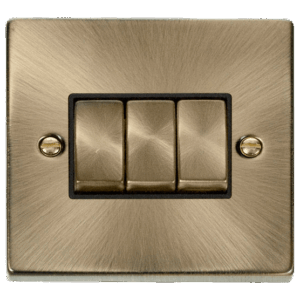 CLICK VPAB413BK DECO ANTIQUE BRASS INGOT 3 GANG 10AX 2 WAY PLATE SWITCH BLACK INSERT