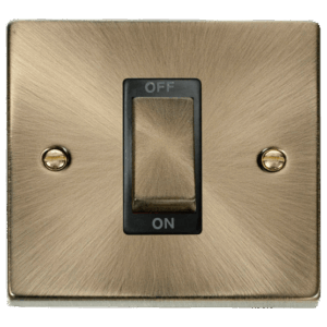 CLICK VPAB500BK DECO ANTIQUE BRASS INGOT 1 GANG SINGLE PLATE 45A 2 POLE SWITCH BLACK INSERT