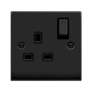 CLICK VPMB535BK DECO MATT BLACK INGOT 1 GANG 13A 2 POLE SWITCHED SINGLE SOCKET BLACK INSERT