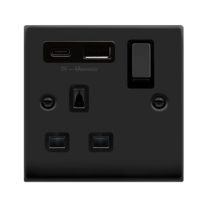 CLICK VPMB585BK DECO VP MATT BLACK 1 GANG 13A USB A&C SOCKET BLACK INSERT