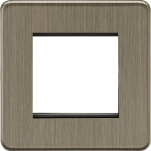 KNIGHTSBRIDGE SF2GAB SCREWLESS FLATPLATE 1 GANG TWIN DATA FACE PLATE